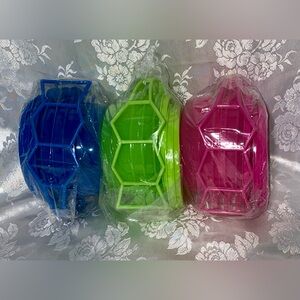 Home Concepts Round Cake Carrier with Handle Set of 3 New